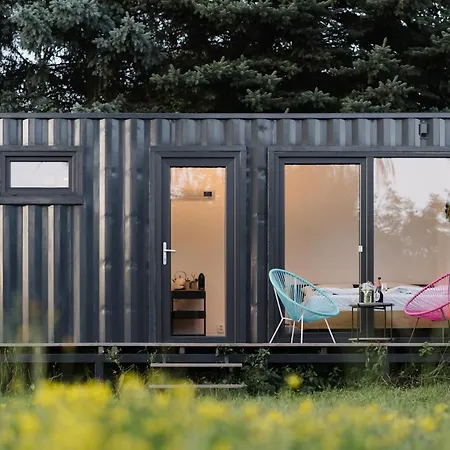 Container Apartment Decin Exterior photo